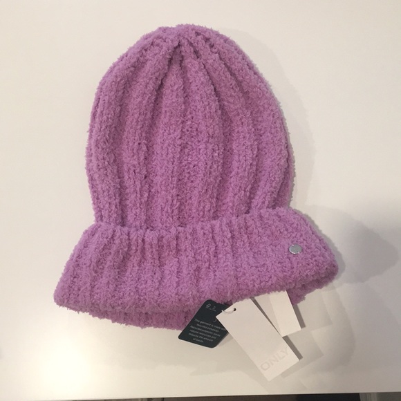 ONLY Women’s “Cindy Life” Lilac Heavy Knit Beenie Hat Tuque Size OS - Picture 2 of 8